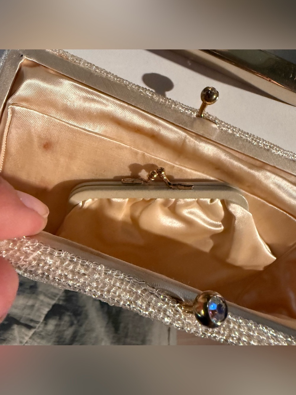Vintage Pearl Beaded Cream Clutch - Picture 5 of 6